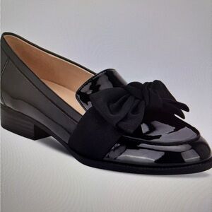 Bandolino Black Patent Bow Loafer for Women new